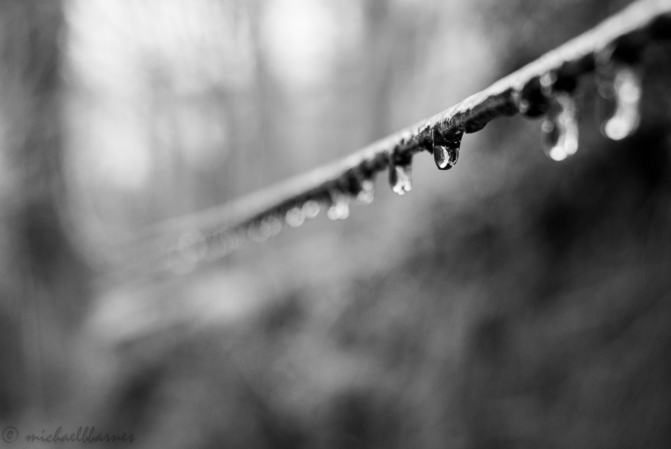 Raindrops about to freeze 1